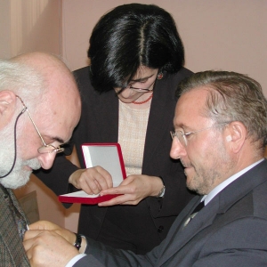 Ahmed Yüksel Özemre Kültür Merkezi